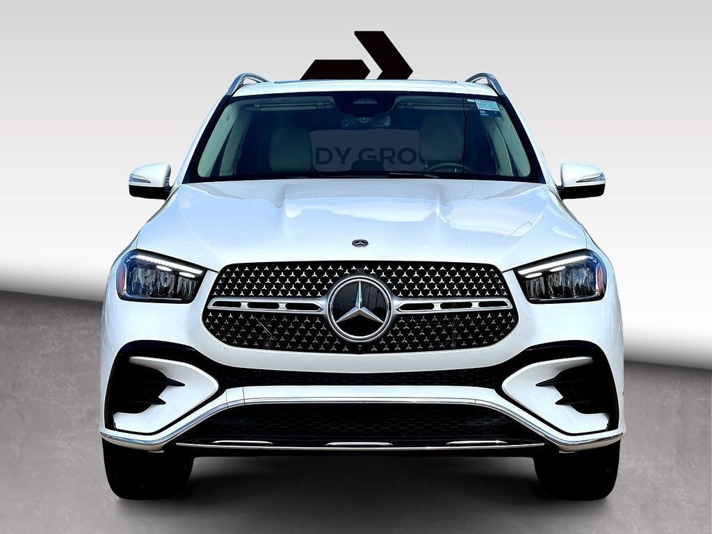 Used 2024 Mercedes-Benz GLE 350 4MATIC image 3