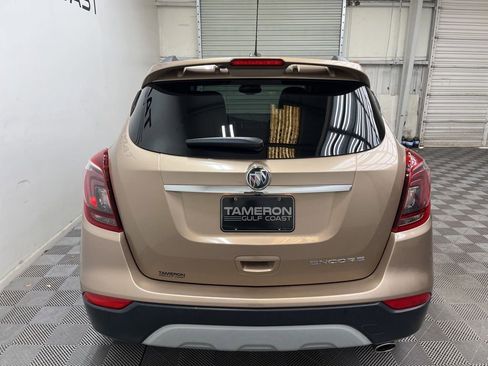 Used 2019 Buick Encore Sport Touring FWD image 9
