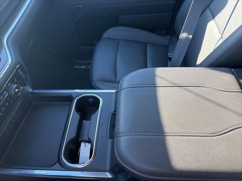 Used 2024 Chevrolet Silverado 2500 LT w/ All Star Edition image 12