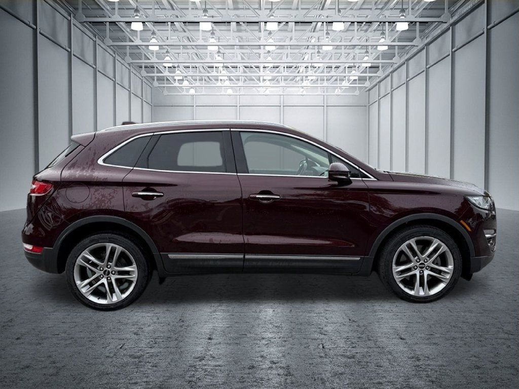 Used 2019 Lincoln MKC Reserve w/ MKC Climate Package AWD/4WD image 25