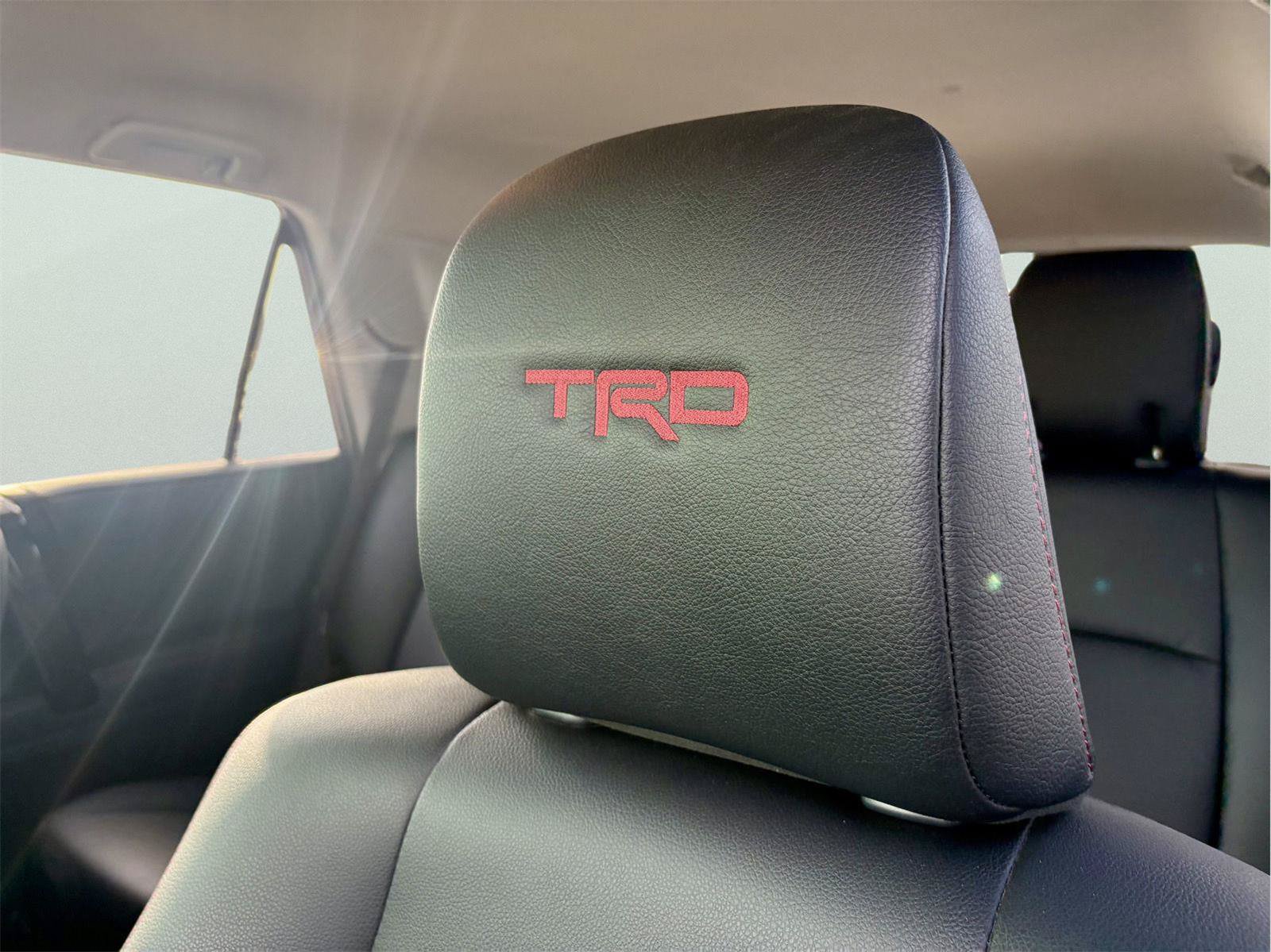 Used 2022 Toyota 4Runner TRD Off-Road Premium AWD/4WD image 14