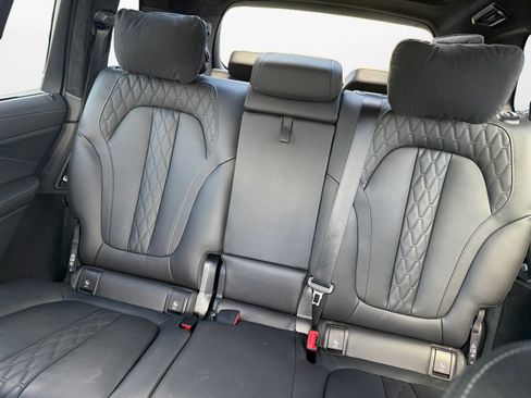Used 2024 BMW X7 M60i w/ Executive Package image 12