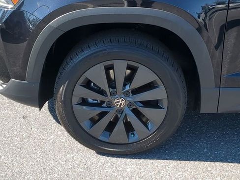 Used 2024 Volkswagen Taos S image 12