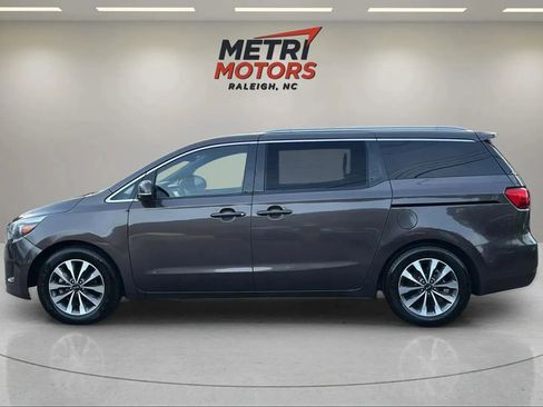 Used 2015 Kia Sedona SX image 8