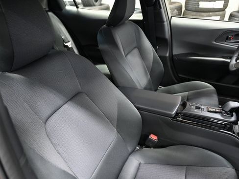 New 2026 Toyota Prius LE image 9