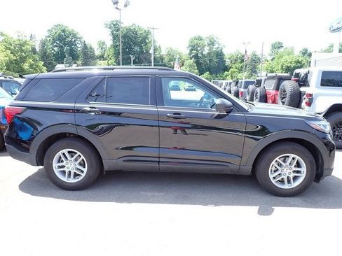 New 2026 Ford Explorer Active AWD/4WD image 9