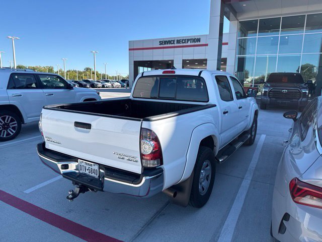 Used 2014 Toyota Tacoma PreRunner w/ SR5 Package RWD image 8