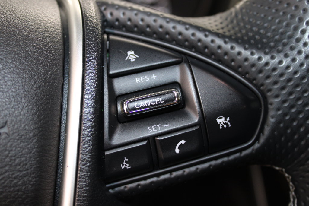 Used 2023 Nissan Maxima SV w/ Floor Mat Group FWD image 28
