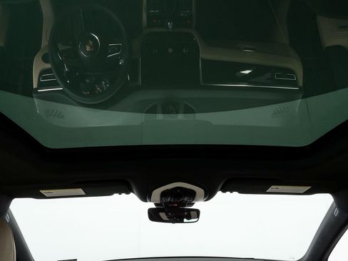 New 2026 Porsche Macan image 21