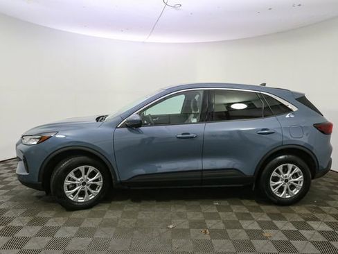 Used 2023 Ford Escape Active w/ Tech Pack #2 AWD/4WD image 6