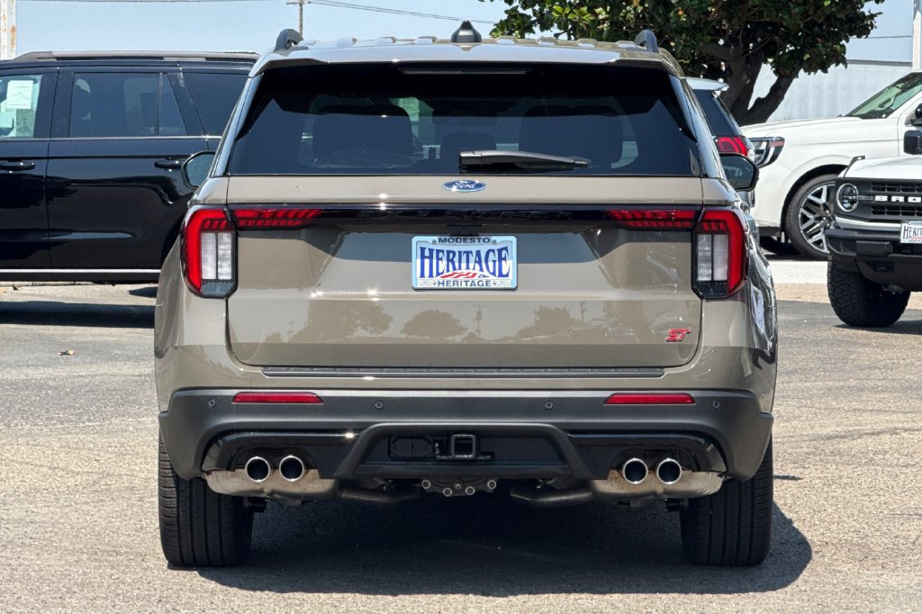New 2026 Ford Explorer ST w/ Sun And Sound Package AWD/4WD image 5