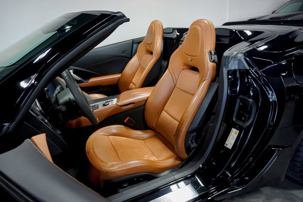 Used 2017 Chevrolet Corvette Z06 RWD image 11