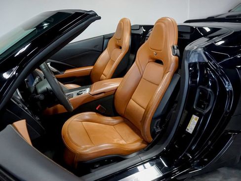 Used 2017 Chevrolet Corvette Z06 RWD image 11