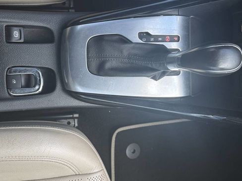 Used 2017 Buick Cascada Premium image 24