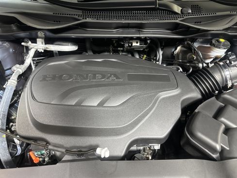 Used 2025 Honda Odyssey EX-L image 25