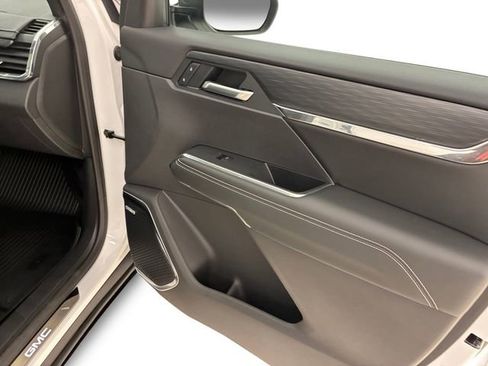 Used 2025 GMC Acadia Elevation w/ Super Cruise Package image 15