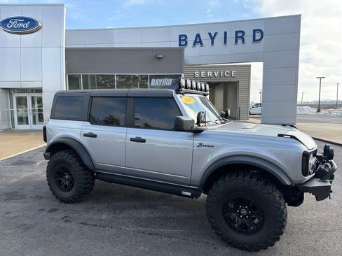 Used 2023 Ford Bronco Wildtrak image 1