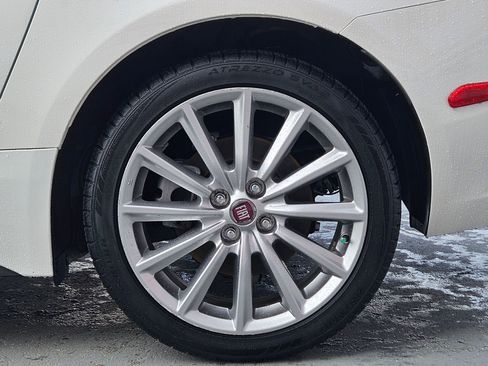 Used 2018 FIAT 124 Spider Lusso image 24