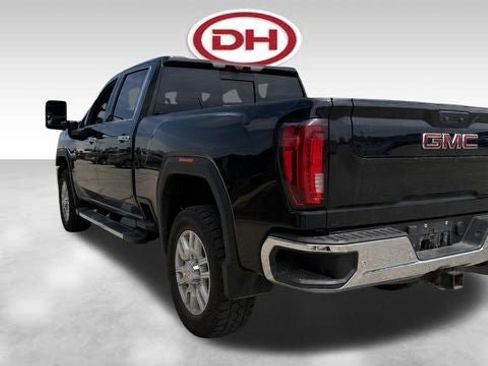 Used 2020 GMC Sierra 2500 SLT w/ SLT Premium Plus Package AWD/4WD image 8