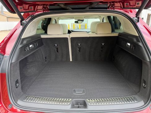 Used 2021 Buick Envision Essence image 34