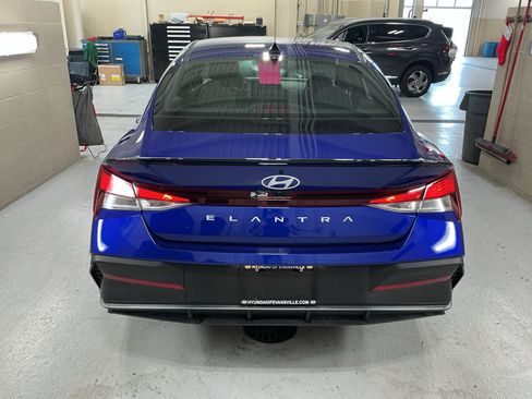 Certified 2026 Hyundai Elantra Sport FWD image 3