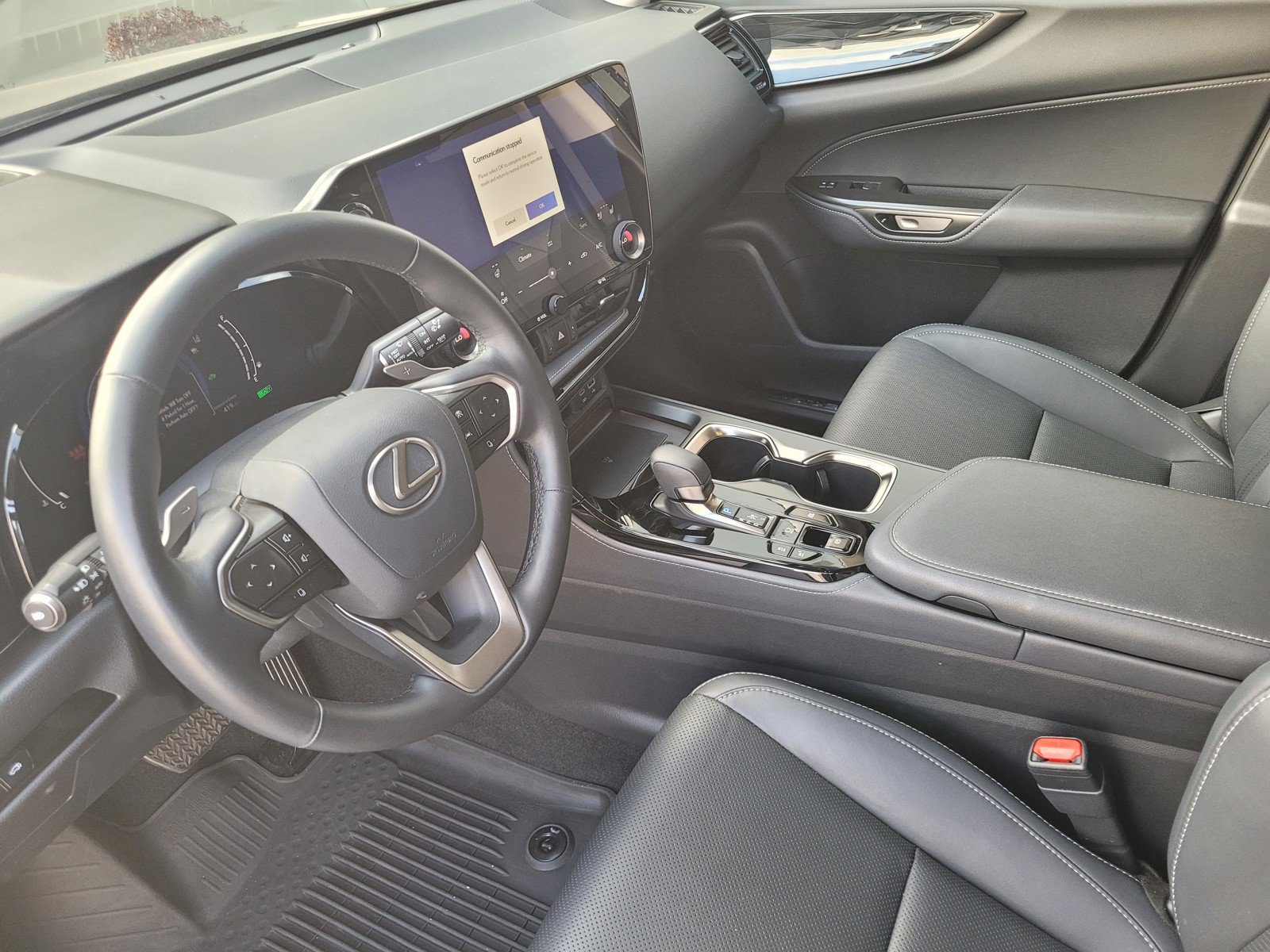 Certified 2026 Lexus NX 350h AWD w/ Accessory Package (2T) image 19