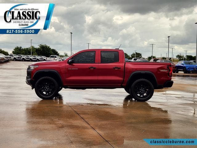 Used 2026 Chevrolet Colorado Trail Boss AWD/4WD image 7
