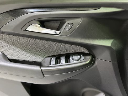 Used 2023 Chevrolet TrailBlazer LT w/ Convenience Package image 24