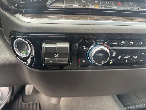 New 2026 GMC Sierra 1500 Elevation image 28