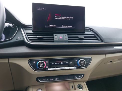 Used 2022 Audi Q5 2.0T Premium Plus image 22