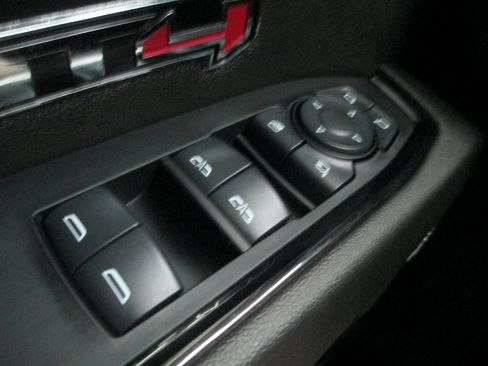 Certified 2024 GMC Sierra 1500 AT4 w/ Technology Package image 29