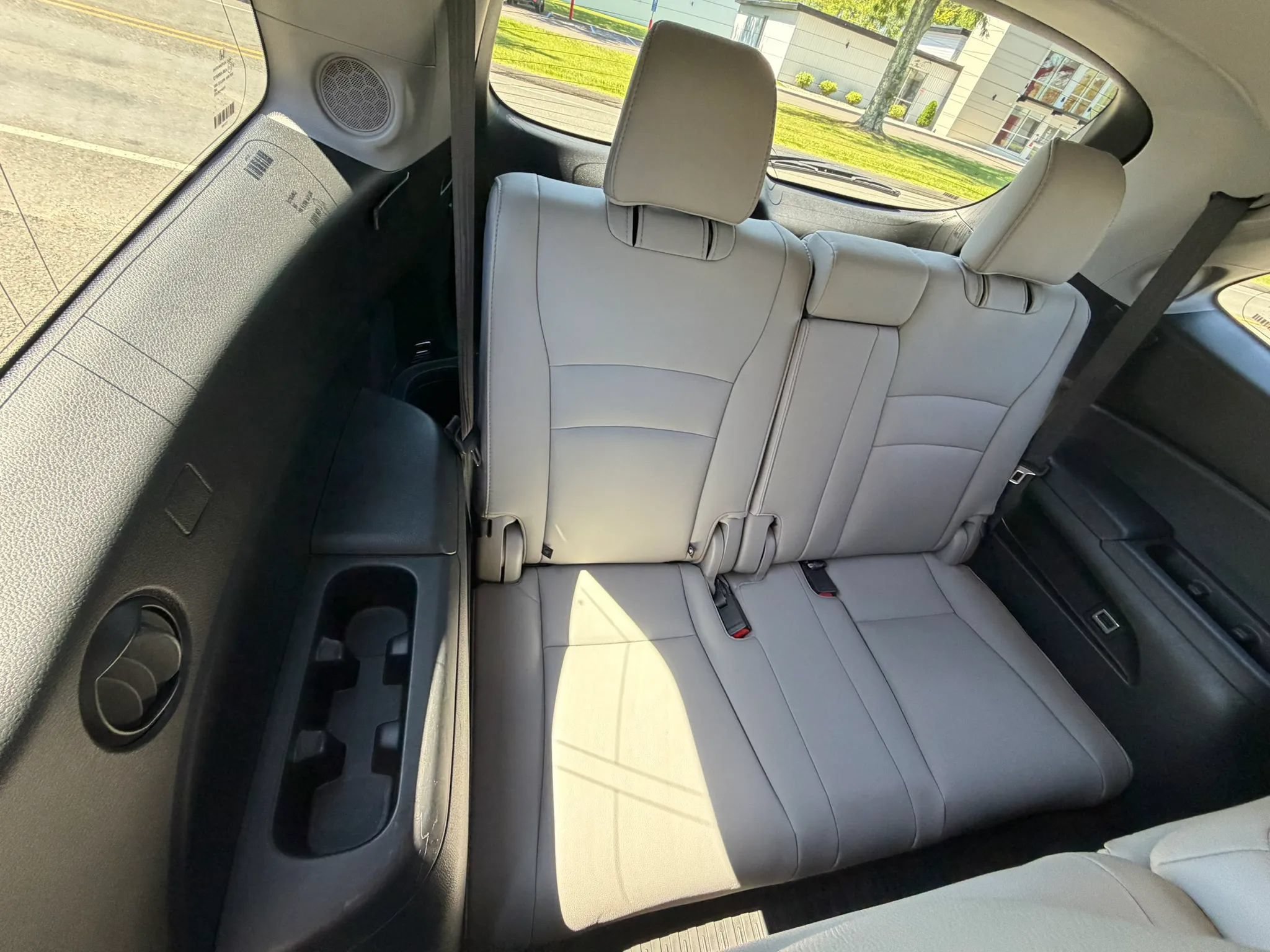 Used 2016 Honda Pilot Touring image 18