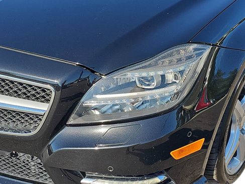 Used 2014 Mercedes-Benz CLS 550 4MATIC image 32