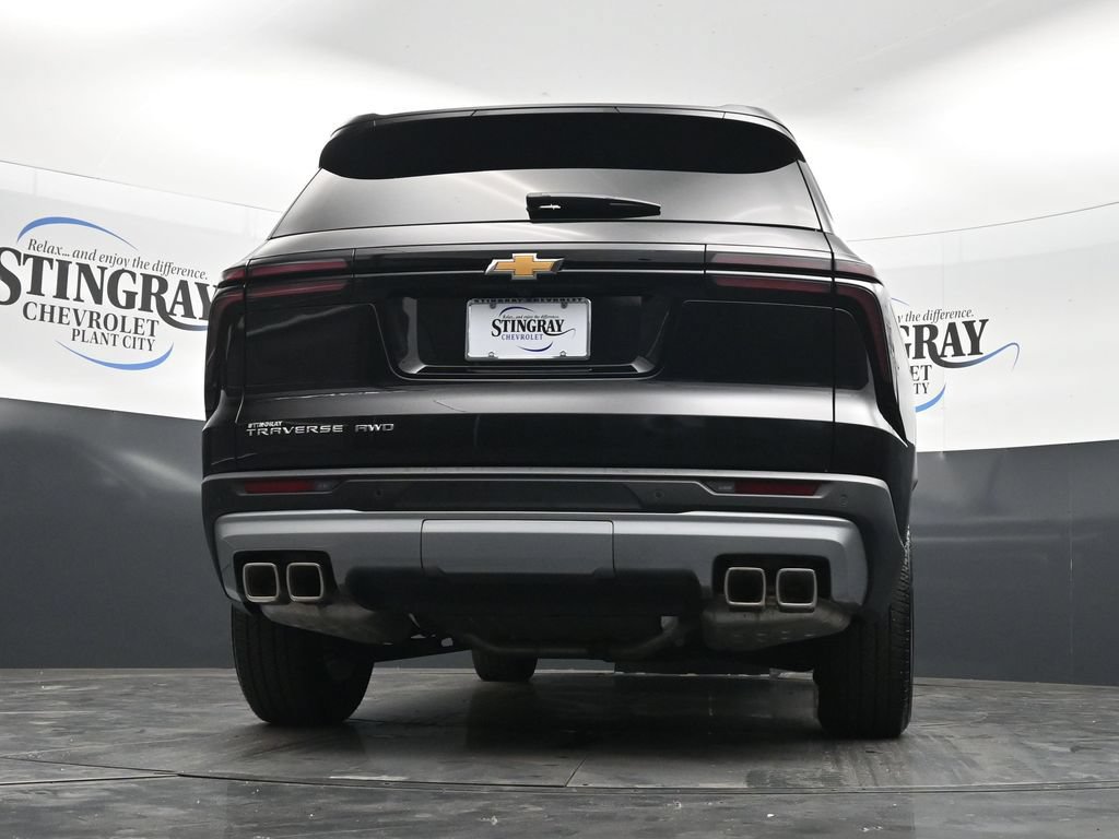 Used 2026 Chevrolet Traverse LT AWD/4WD image 25