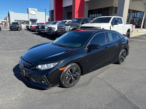 Used 2018 Honda Civic EX image 1