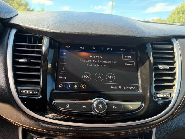 Used 2021 Chevrolet Trax LT AWD/4WD image 14