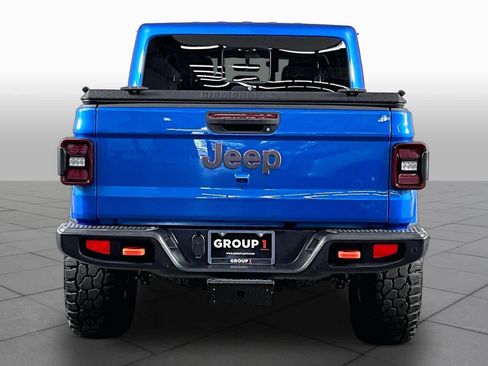 Used 2022 Jeep Gladiator Mojave w/ LED Lighting Group AWD/4WD image 9