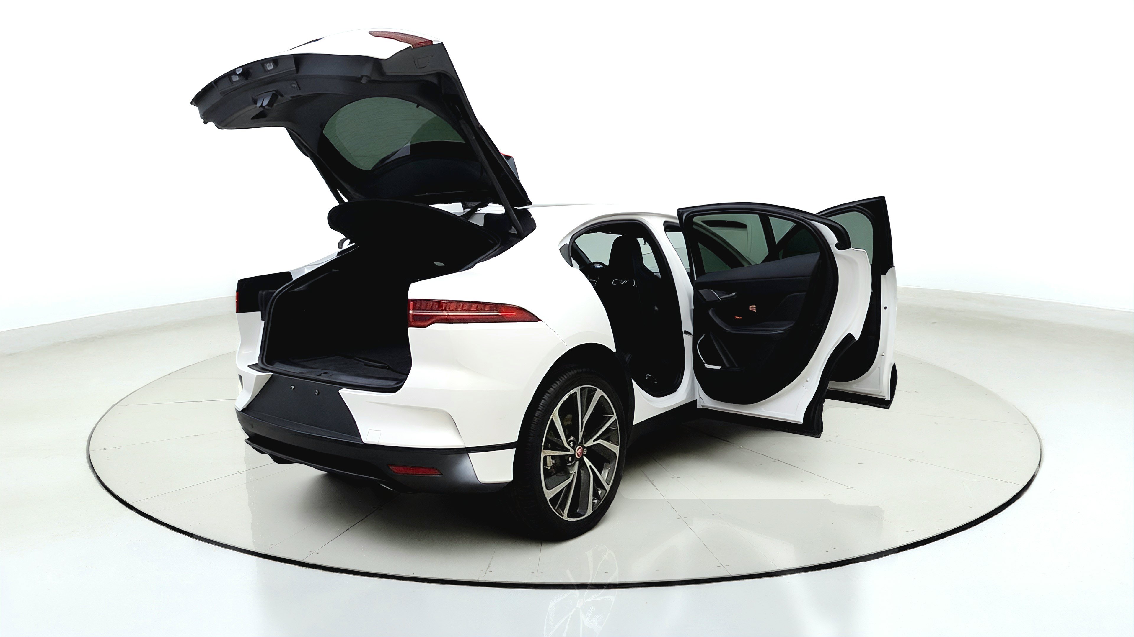 Used 2023 Jaguar I-PACE HSE AWD/4WD image 14