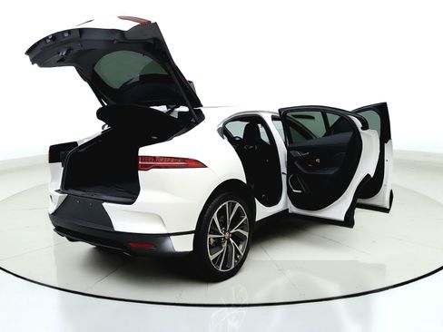 Used 2023 Jaguar I-PACE HSE AWD/4WD image 14