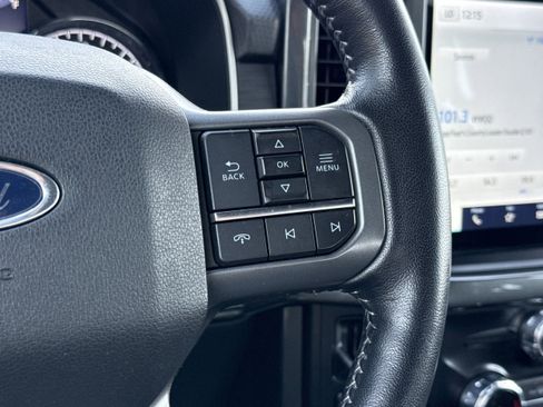 Certified 2022 Ford F150 XLT w/ Equipment Group 302A High image 18