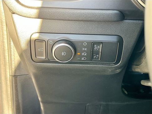 Used 2024 Ford Escape Platinum w/ Premium Technology Package image 10