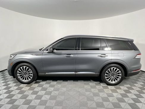 Used 2024 Lincoln Aviator Reserve w/ Elements Package Plus RWD image 6