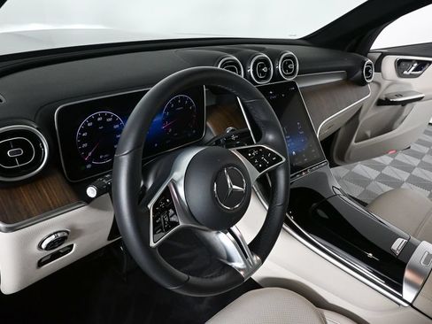 Certified 2024 Mercedes-Benz GLC 300 4MATIC image 6