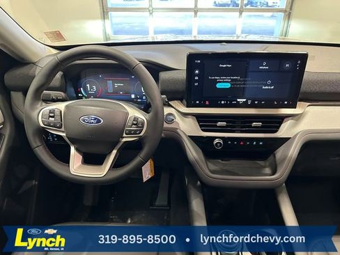 New 2026 Ford Explorer Active w/ Active Comfort Package image 9