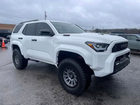 Used 2025 Toyota 4Runner TRD Pro image 2