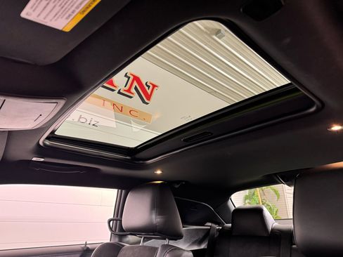 Used 2023 Dodge Challenger R/T Scat Pack w/ Plus Package image 16