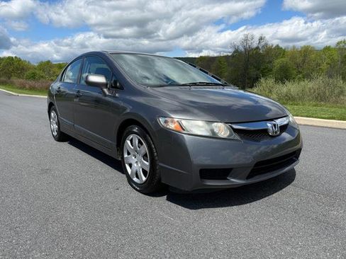 Used 2010 Honda Civic LX image 3