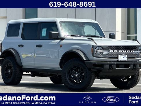 New 2026 Ford Bronco Badlands AWD/4WD image 1