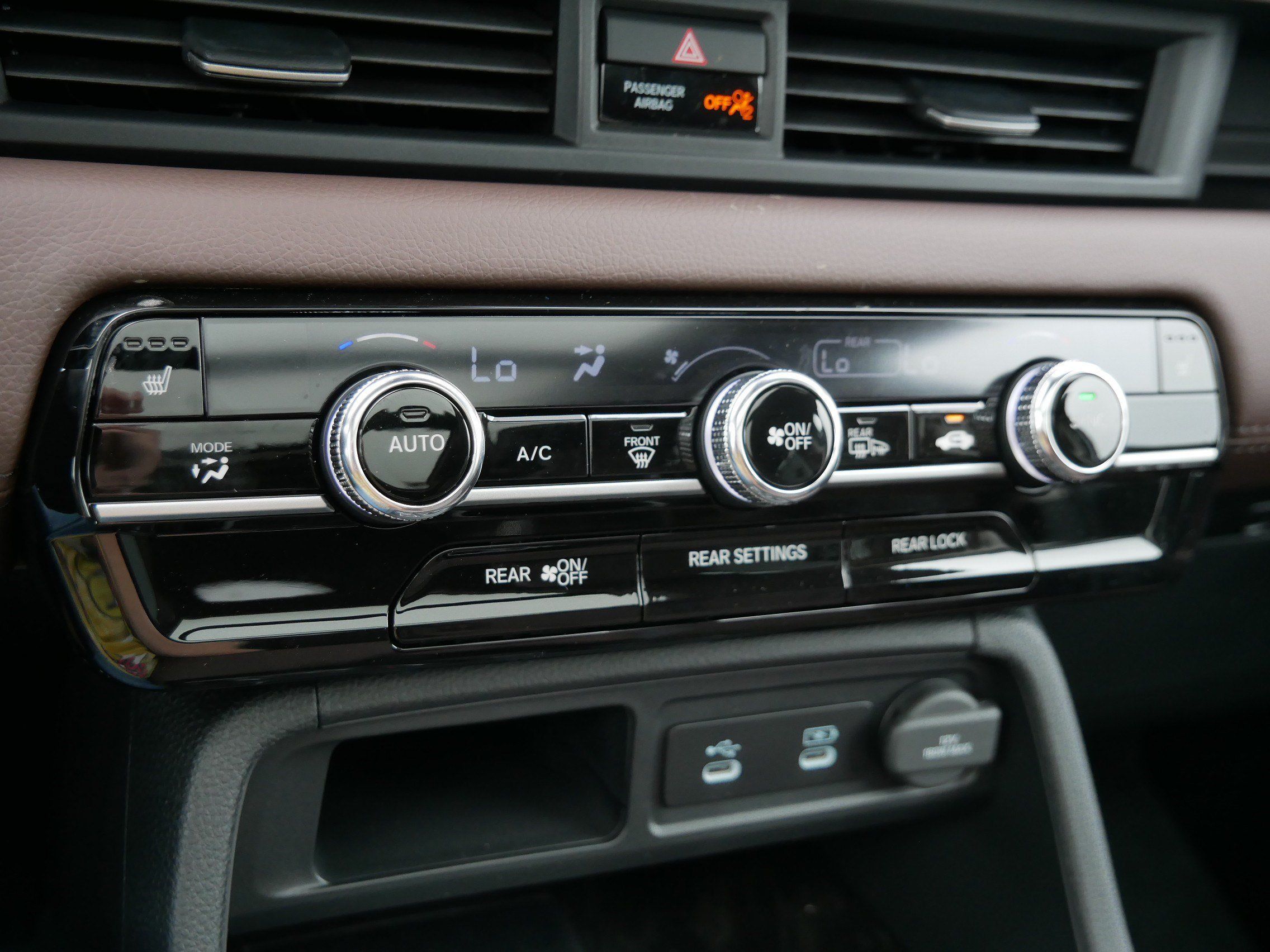 New 2026 Honda Pilot Touring image 19