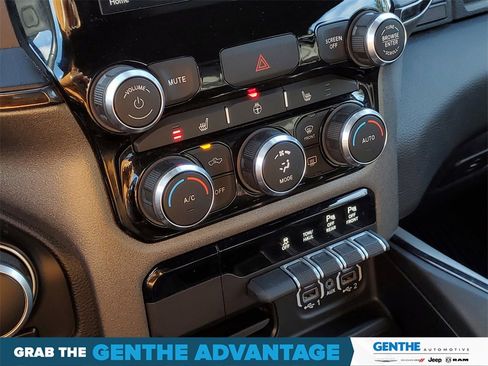 Used 2022 RAM 1500 Big Horn w/ Built-to-serve Edition image 24